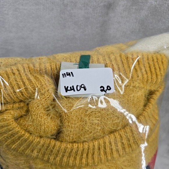 Farm Rio Size Small Yellow Eyelash Knit Toucan Oversized Sweater - Picture 9 of 9